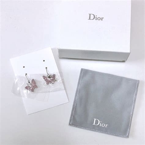 dior ピアス 蝶々